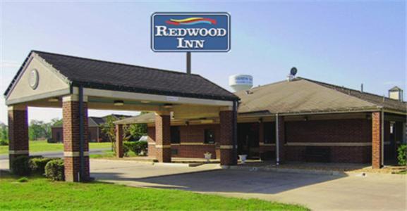 Redwood Inn - White Hall Экстерьер фото